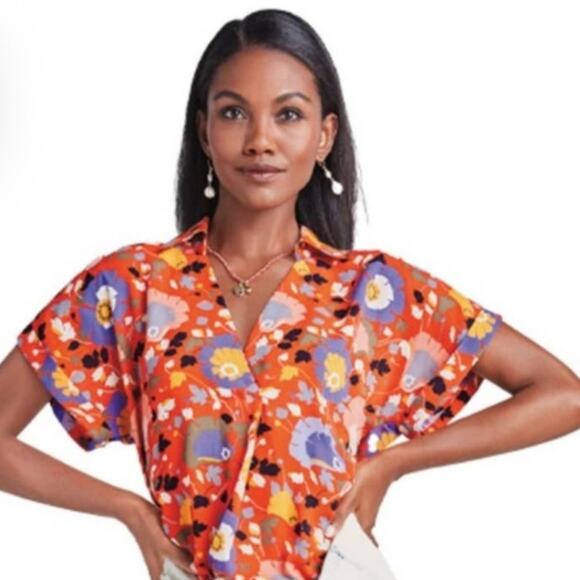 CABI Blouse Size Small 5892 Replay Floral Short Sleeve V-Neck Tunic Office Work - Picture 2 of 16